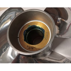 22754002 VOLVO PENTA Zestaw śrub