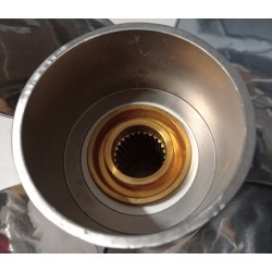 22754002 VOLVO PENTA Zestaw śrub napędowych Duoprop H2  ( 22753982 , 22753972 )