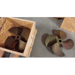 ŚRUBY NAPĘDOWE 650x618 25,5x24,5 PRAWA i LEWA Italian Propellers