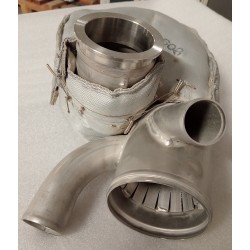 3840608 VOLVO PENTA PION WYDECHU W OTULINIE