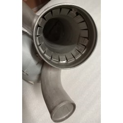 3840608 VOLVO PENTA PION WYDECHU W OTULINIE