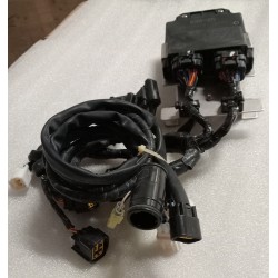 F8T73972 MITSUBISHI YAMAHA SKRZYNKA POŁĄCZENIOWA ECU 6X6-20 I WIĄZKA NJ0751-00