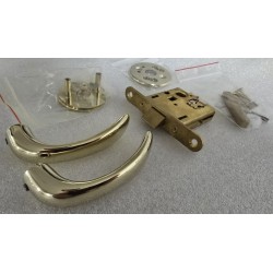 MA-01-600-01-40 SOUTHCO ZAMEK DO DRZWI WEJŚCIOWYCH MCCOY Z KLAMKĄ NOVA 22-30MM MOSIĄDZ