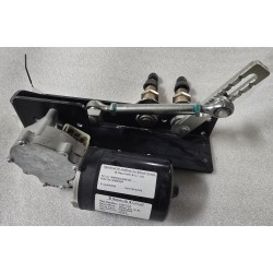 0390442402 BOSCH SILNIK WYCIERACZEK Z SZYNĄ MONTAŻOWĄ (OUTLET)