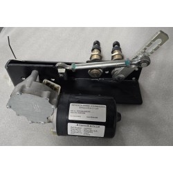 0390442402 BOSCH SILNIK WYCIERACZEK Z SZYNĄ MONTAŻOWĄ (OUTLET)