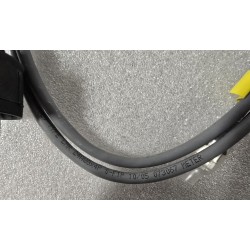 E141823-6 RAYMARINE SEATALKSHS KABEL SIECIOWY DO MODUŁU RADARU DŹWIĘKOWEGO (1 metr)