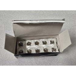 1142 GENERAL ELECTRIC ŻARÓWKA BAGNETOWA 15W BA15D 12V (USZKODZONE OPAKOWANIE)