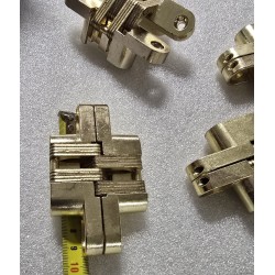 830 CEAM ZAWIAS NIEWIDOCZNY WPUSZCZANY 3D 19x95MM MOSIĄDZ (ZESTAW 10 SZTUK)