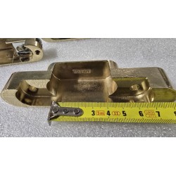 800 CEAM GNIAZDO MONTAŻOWE DO ZAWIASÓW 830 NIKIEL (ZESTAW 8 SZTUK)