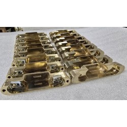 800 CEAM GNIAZDO MONTAŻOWE DO ZAWIASÓW 830 NIKIEL (ZESTAW 8 SZTUK)