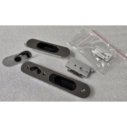 MM-01-111-10 SOUTHCO ZAMEK DO JACHTOWYCH DRZWI PRZESUWNYCH (POWYSTAWOWY)