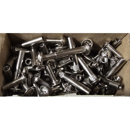 M4x25-35MM MARCOPOL ZŁĄCZE MEBLOWE NIKLOWANE 150 SZTUK