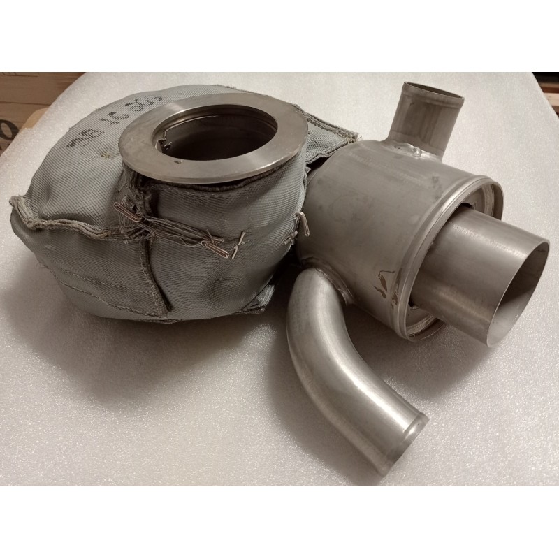 3840609 VOLVO PENTA PION WYDECHU W OTULINIE