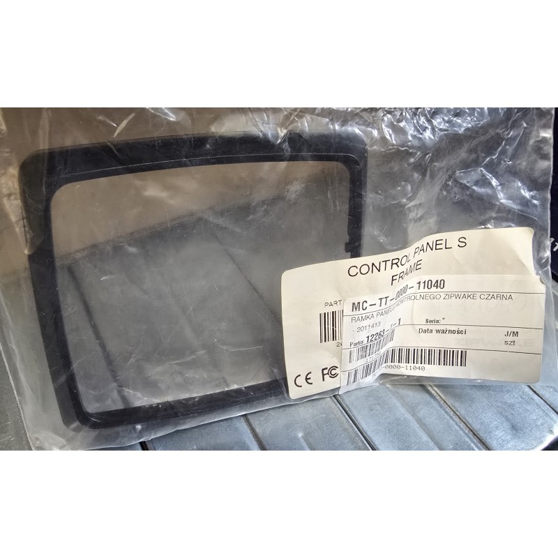 2011413 ZIPWAKE RAMKA PANELU KONTROLNEGO CZARNA