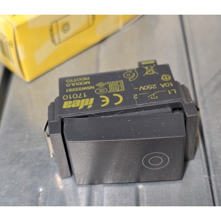 17010 VIMAR PRZYCISK 1P DZWONKOWY IDEA Z SYMBOLEM OGÓLNYM