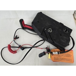 351686 BOMBARDIER JOHNSON EVINRUDE MANETKA Z KLUCZYKAMI (POWYSTAWOWA)