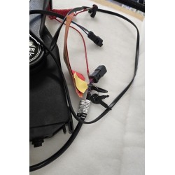 351686 BOMBARDIER JOHNSON EVINRUDE MANETKA Z KLUCZYKAMI (POWYSTAWOWA)