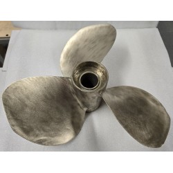 3587389 VOLVO PENTA UŻYWANA ŚRUBA NAPĘDOWA G3F E2 (USZCZERBIONA)