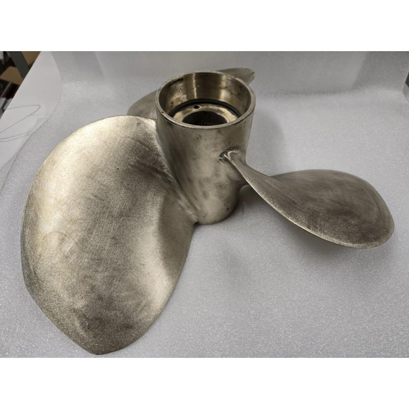 3587389 VOLVO PENTA UŻYWANA ŚRUBA NAPĘDOWA G3F E2 (POTESTOWA)