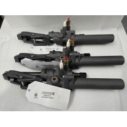 8M0059453 MERCURY SIŁOWNIK UKŁADU KIEROWNICZEGO