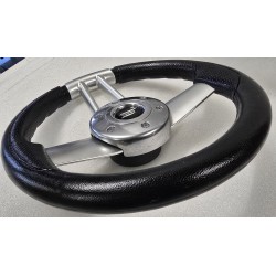 C30113561GA GARBINO KIEROWNICA OBSZYTA CZARNĄ SKÓRĄ Z METALOWYM STELAŻEM (POTESTOWA)