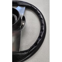C30113561GA GARBINO KIEROWNICA OBSZYTA CZARNĄ SKÓRĄ Z METALOWYM STELAŻEM (POTESTOWA)