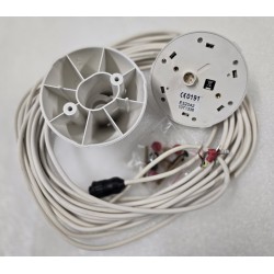 E32042 RAYMARINE ANTENA GPS DO NAWIGACJI MORSKIEJ ( Z DEMONTAŻU)