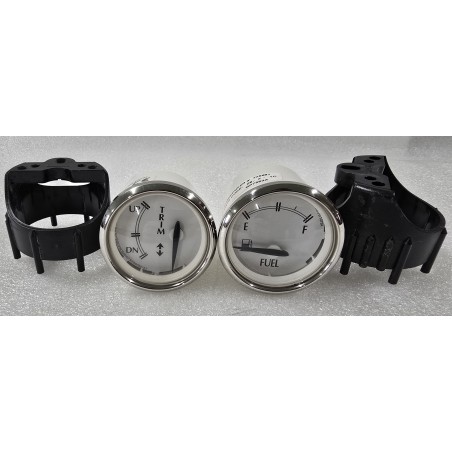 775682 775681 Evinrude Johnson BRP ZESTAW WSKAŹNIKÓW JACHTOWYCH TRYM PALIWO RETRO BOMBARDIER (POTESTOWE)