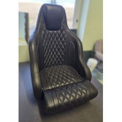 MEGREZ FOTEL STERNIKA SKÓRZANY FOTEL PIKOWANY CIEMNY BRĄZ Z PRZESUWNĄ PODSTAWĄ (POWYSTAWOWY)