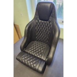 MEGREZ FOTEL STERNIKA SKÓRZANY FOTEL PIKOWANY CIEMNY BRĄZ Z PRZESUWNĄ PODSTAWĄ (POWYSTAWOWY)