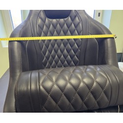 MEGREZ FOTEL STERNIKA SKÓRZANY FOTEL PIKOWANY CIEMNY BRĄZ Z PRZESUWNĄ PODSTAWĄ (POWYSTAWOWY)