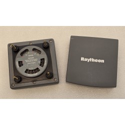 RAYDATA RAYTHEON (RAYMARINE) WIELOFUKCYJNY WYŚWIETLACZ NAWIGACYJNY (OUTLET)
