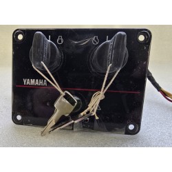 6K1-82570 YAMAHA PANEL PODWÓJNEJ STACYJKI (POWYSTAWOWY)