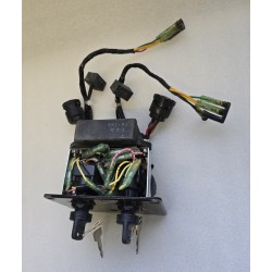 6K1-82570 YAMAHA PANEL PODWÓJNEJ STACYJKI (POWYSTAWOWY)