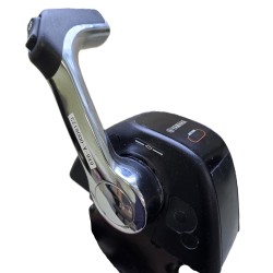 6X6-48205 YAMAHA MANETKA STERUJĄCA POJEDYNCZEGO SILNIKA (POTESTOWA)