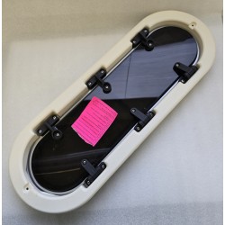 OTWIERANE OKNO JACHTOWE Z MOSKITIERĄ I PRZYCIEMNIANIĄ SZYBĄ SREBRNA RAMKA 554x198