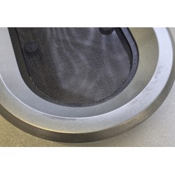 OTWIERANE OKNO JACHTOWE Z MOSKITIERĄ I PRZYCIEMNIANIĄ SZYBĄ SREBRNA RAMKA 554x198