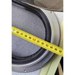 OTWIERANE OKNO JACHTOWE Z MOSKITIERĄ I PRZYCIEMNIANIĄ SZYBĄ SREBRNA RAMKA 554x198