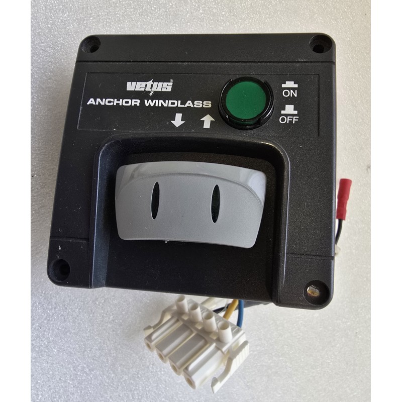 VETUS PANEL STEROWNICZY DO WCIĄGAREK KOTWICZNYCH 12 V / 24 V Z PRZYCISKAMI (OUTLET)