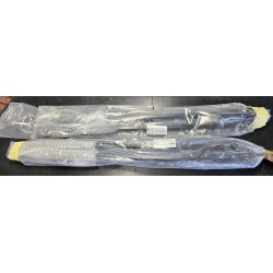 P615 770 TJ BLU HEPWORTH PODWÓJNE RAMIĘ WYCIERACZKI PANTOGRAFU 770MM ZE SPRYSKIWACZEM (ZESTAW 2 SZTUKI)