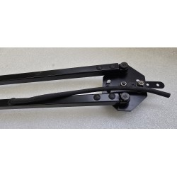 P615 770 TJ BLU HEPWORTH PODWÓJNE RAMIĘ WYCIERACZKI PANTOGRAFU 770MM ZE SPRYSKIWACZEM (ZESTAW 2 SZTUKI)