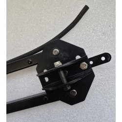 P615 770 TJ BLU HEPWORTH PODWÓJNE RAMIĘ WYCIERACZKI PANTOGRAFU 770MM ZE SPRYSKIWACZEM (ZESTAW 2 SZTUKI)