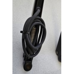 P615 770 TJ BLU HEPWORTH PODWÓJNE RAMIĘ WYCIERACZKI PANTOGRAFU 770MM ZE SPRYSKIWACZEM (ZESTAW 2 SZTUKI)