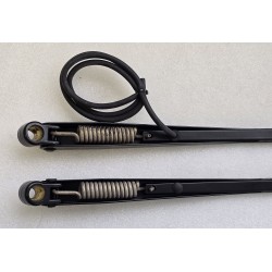 P615 900 TJ BLU HEPWORTH PODWÓJNE RAMIĘ WYCIERACZKI PANTOGRAFU 900MM ZE SPRYSKIWACZEM