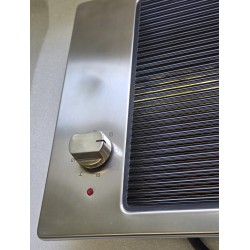 50.381.02 OSCULATI GRILL ELEKTRYCZNY Z PIROCERAMICZNĄ POKRYWĄ 2400W 50/60Hz 220-240V (OUTLET)