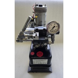 1012-1411-0153 BREVINI AGREGAT HYDRAULICZNY 12V 07kW 0,75ccm U-1sekcja z silnikiem (POTESTOWY)