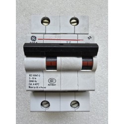 671536 GENERAL ELECTRIC WYŁĄCZNIK NADPRĄDOWY REDLINE HTI HTI102C125 2P C125 15KA (POTESTOWY)