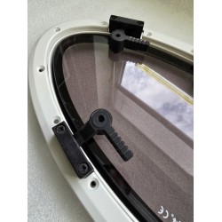 854621 MOONLIGHT BSI OKNO JACHTOWE Z SZYBĄ PRZYCIEMNIONĄ BIAŁA RAMA 482x227mm (OUTLET)