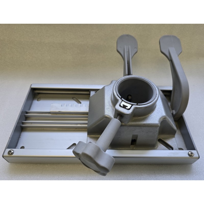 PODSTAWA PRZESUWNA DO FOTELA SUWANA OBRACANA 180X338MM RURA 60MM (OUTLET)