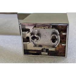 TIGER UCHWYT ŚCIENNY DO PAPIERU TOALETOWEGO CHROM (POWYSTAWOWY)